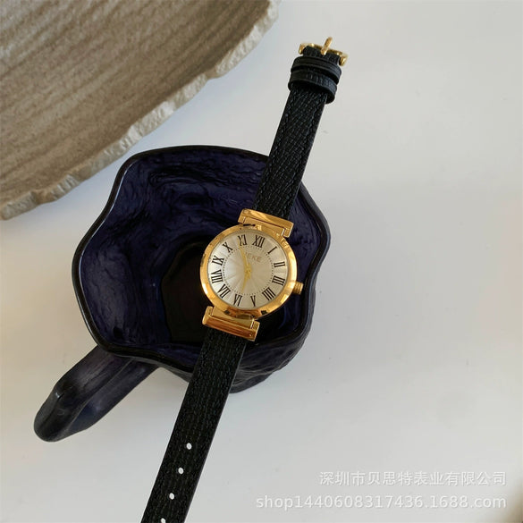 Wholesale Women's Alloy Case Ordinary Glass Mirror Medieval Style Roman Disc Watch