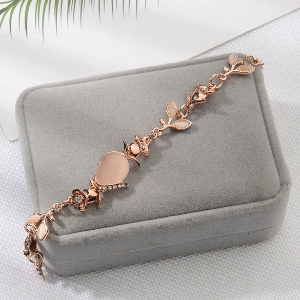 Wholesale Women's Alloy Cat's Eye Leaf Electroplated Bracelet
