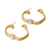 Wholesale Women's Alloy Electroplated Flowerpatterned Cshaped Pearl Earrings