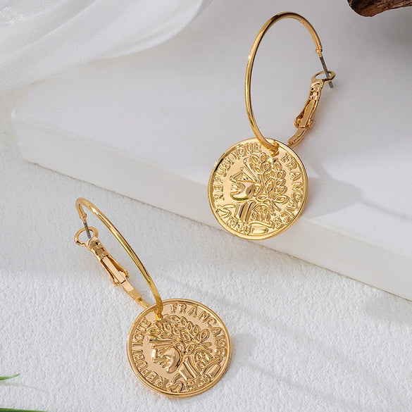 Wholesale Women's Alloy Electroplated Flowershaped Earrings