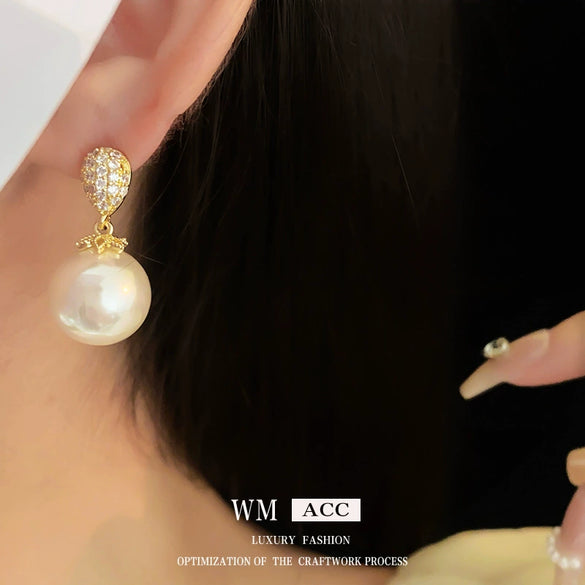 Wholesale Women's Alloy Electroplated Geometric Drop Pearl Earrings