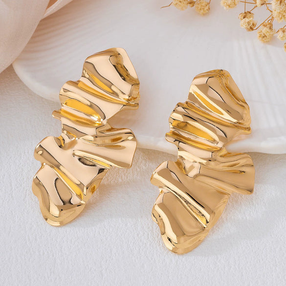 Wholesale Women's Alloy Electroplated Geometric Flower Pattern Earrings