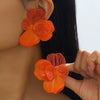 Wholesale Women's Alloy Electroplated Geometric Hollow Flower And Ginkgo Leaf Stud Earrings Accessories
