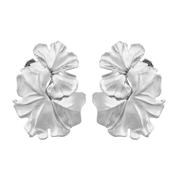Wholesale Women's Alloy Flower Earrings With Electroplating Treatment