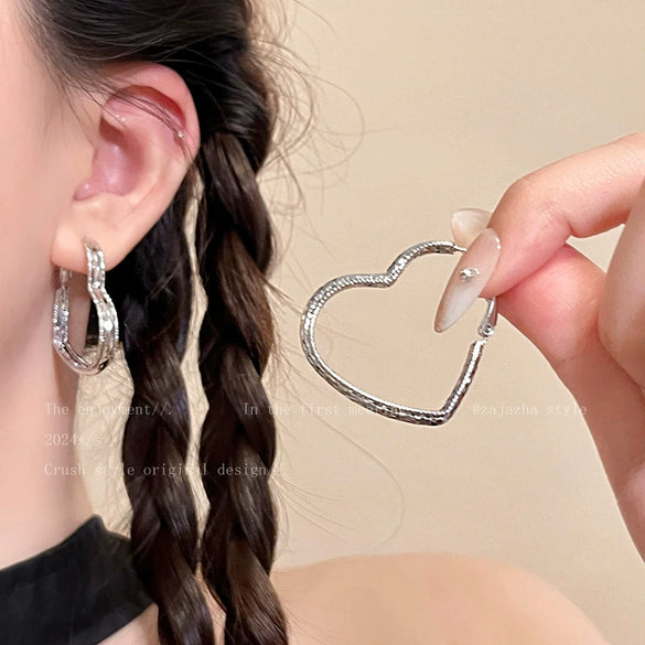 Wholesale Women's Alloy Geometric Hoop Earrings With 925 Silver Needle And Electroplating