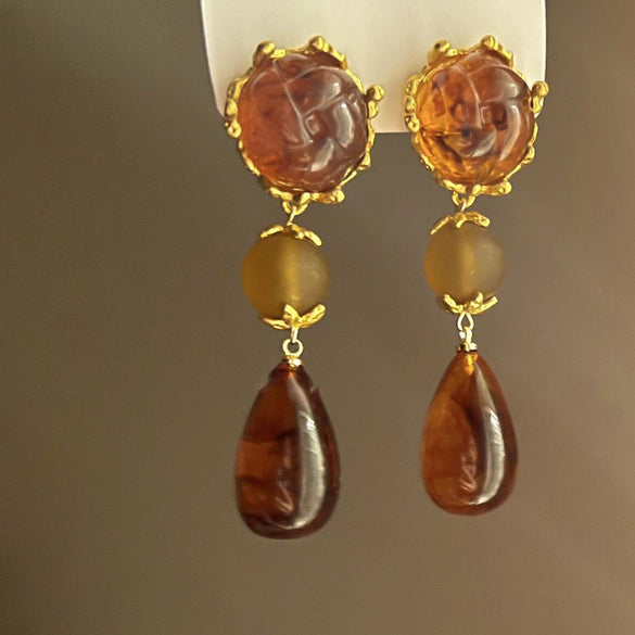Wholesale Women's Alloy Geometric Maillard Style Earrings With Silver Needle And Electroplating