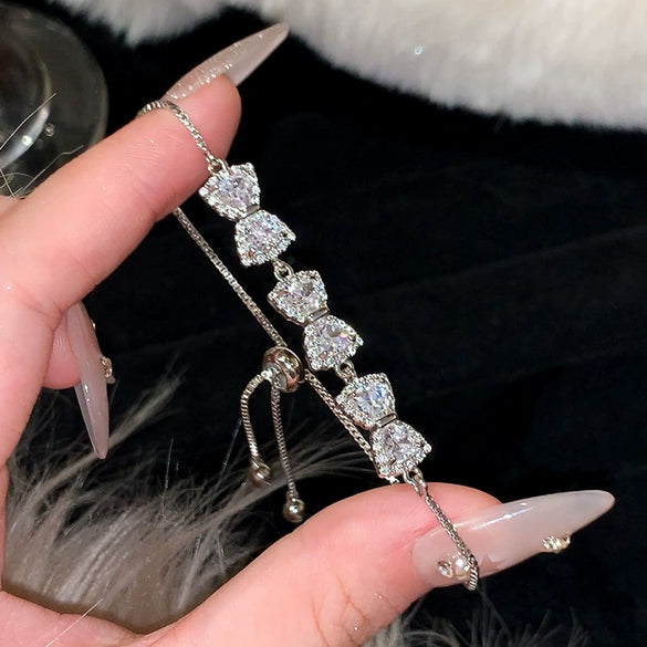 Wholesale Women's Alloy Geometric Microinlay Bracelet