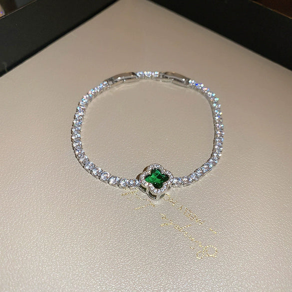 Wholesale Women's Alloy Geometric Microinlay Bracelet