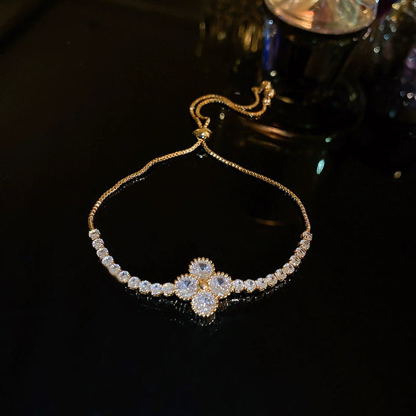 Wholesale Women's Alloy Geometric Microinlay Bracelet