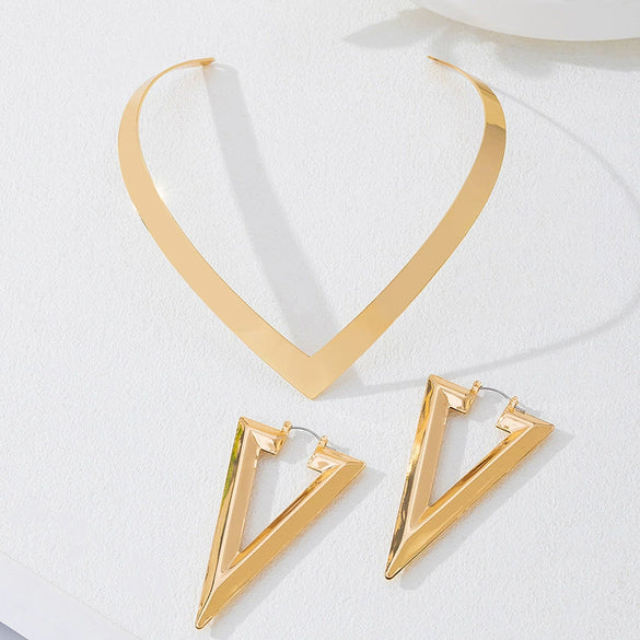 Wholesale Women's Alloy Geometric Vshaped Electroplated Jewelry Set Choker Necklace And Earrings Fashion Accessories