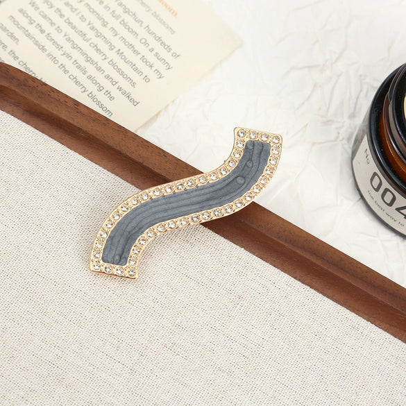Wholesale Women's Alloy Hairpin Set With Diamonds In Bow Shape Simple And Fashionable