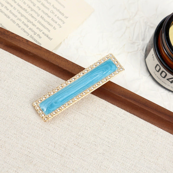 Wholesale Women's Alloy Hairpin Set With Diamonds In Bow Shape Simple And Fashionable