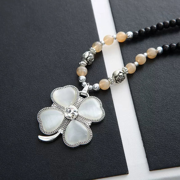 Wholesale Women's Alloy Necklace With Goldplated Artificial Gemstones And Semiprecious Stones Drop Shape Pendant For Autumn And Winter Electroplated Design