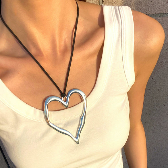 Wholesale Women's Alloy Pearl Necklace With Heart Shape And Electroplating Design
