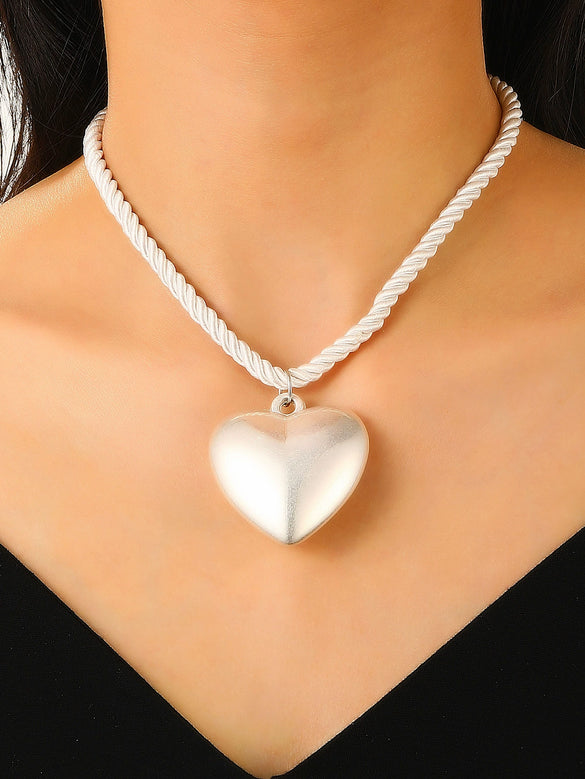 Wholesale Women's Alloy Pearl Necklace With Heart Shape And Electroplating Design