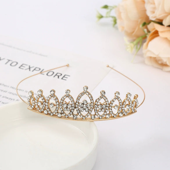 Wholesale Women's Alloy Rhinestone Crown Headwear With Electroplating For Wedding And Cake Decoration