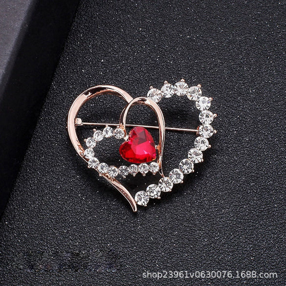 Wholesale Women's Alloy Rhinestone Retro Flower Brooch Jewelry Accessories With Electroplating