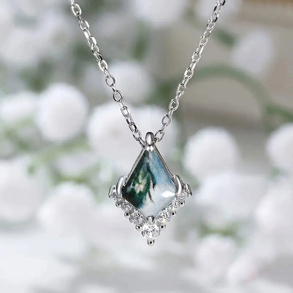 Wholesale Women's Ancient Style Minimalist Copper Necklace With Microinlaid Zircon Geometric Rhombus Pendant And O Word Chain