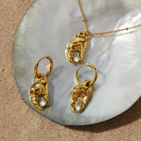 Wholesale Women's Animal Style Titanium Steel And Stainless Steel Electroplated Earrings And Necklace Set