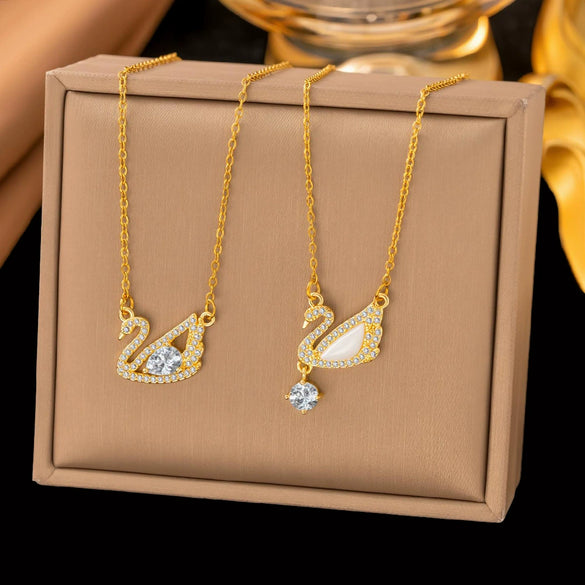 Wholesale Women's Animal Zodiac Pattern Copper Zircon Vacuum Plated In The Furnace Flash O Chain Necklace