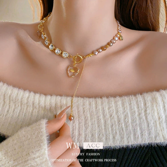 Wholesale Women's Asymmetric Freshwater Pearl And Diamondembedded Copper Clavicle Chain Necklace With Electroplating