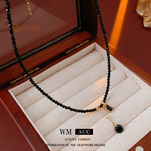 Wholesale Women's Black Crystal And 925 Silver Geometric Handmade Clavicle Necklace