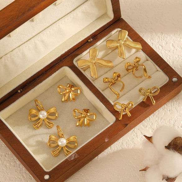 Wholesale Women's Bow Tie Pattern Stainless Steel Earrings With Pvd Furnace Vacuum Real Gold Plating