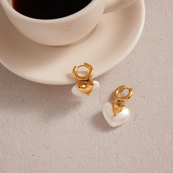 Wholesale Women's Casual Geometric And Heart Shape Electroplated Stainless Steel Earrings
