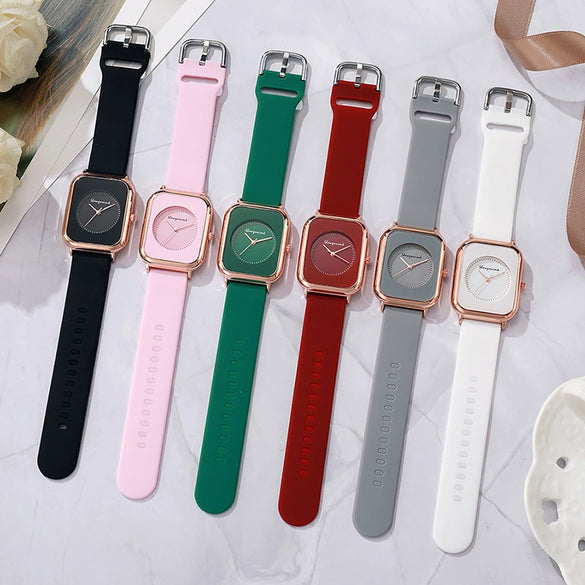 Wholesale Women's Casual Square Fashion Quartz Watches With Alloy Case Silicone Band And Stainless Steel Buckle