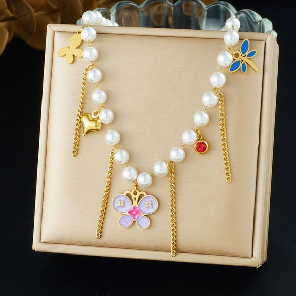 Wholesale Women's Casual Stainless Steel Electroplated Heart Shape Insect Pattern Pearl Strand Beaded Chain Necklace With Imitation Pearl Tassel Pendant
