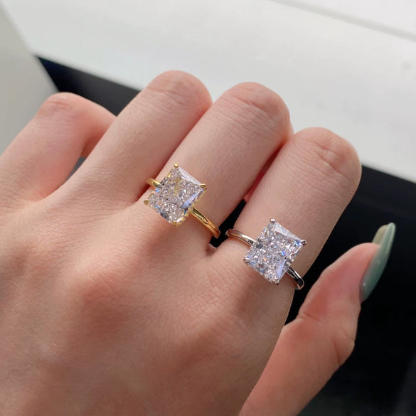 Wholesale Women's 4Claw 925 Sterling Silver Ring With Geometric Pattern And Electroplating Treatment Light Luxury Style Snowflake Zircon