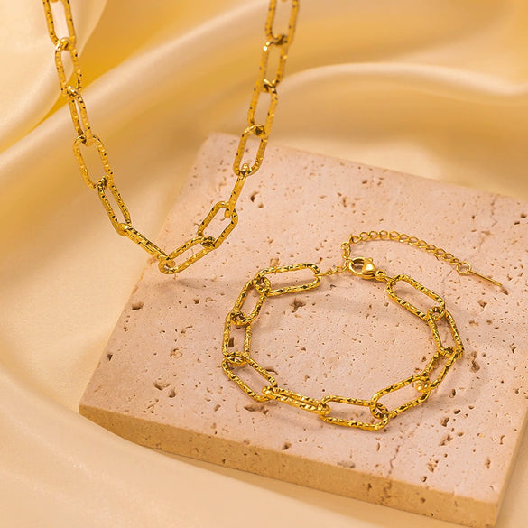 Wholesale Women's Cold Style Goldplated Titanium Steel Cross Chain Clavicle Necklace