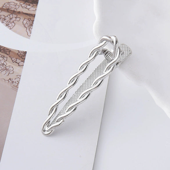 Wholesale Women's Cold Style Zinc Alloy Wave Shaped Duckbill Hairpin With Love Butterfly Design And Electroplating Treatment