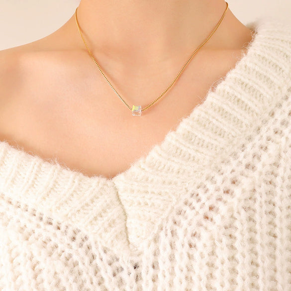Wholesale Women's Commuter Glass Crystal Pendant Titanium Steel Necklace With Geometric Pattern And Electroplating Snake Bone Chain