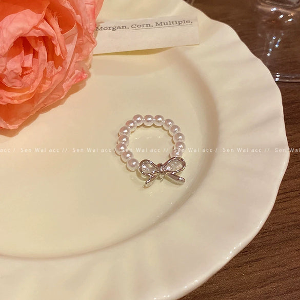 Wholesale Women's Copper Bow Beaded Finger Ring With Electroplating Design