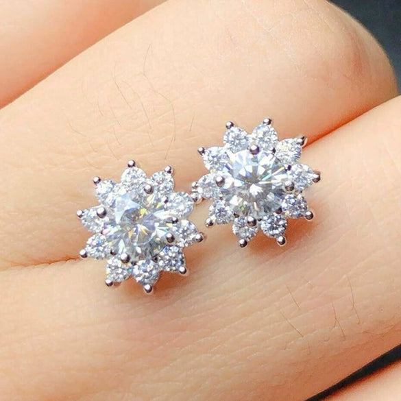 Wholesale Women's Copper Earrings Inlaid With Zircon And Flower Design