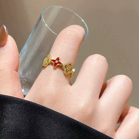 Wholesale Women's Copper Electroplated Fourleaf Clover Open Ring Jewelry For Autumn And Winter