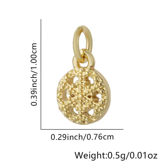 Wholesale Women's Copper Fashion Geometric Star Snowflake Pendant Necklace With Electroplating