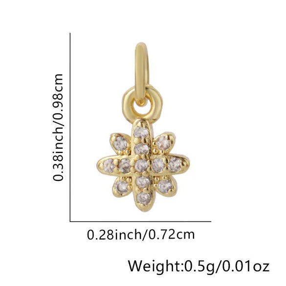 Wholesale Women's Copper Fashion Geometric Star Snowflake Pendant Necklace With Electroplating