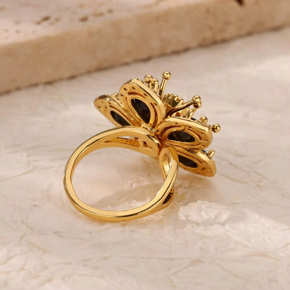 Wholesale Women's Copper Flower Ring Inlaid With Zircon And Full Diamond Electroplated