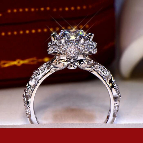 Wholesale Women's Copper Flowershaped Ring Inlaid With Zircon