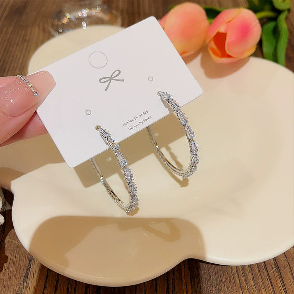 Wholesale Women's Copper Geometric Inlaid Zircon Earrings