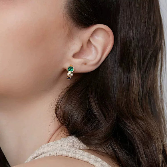 Wholesale Women's Copper Geometric Inlaid Zircon Earrings