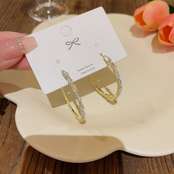 Wholesale Women's Copper Geometric Inlaid Zircon Earrings