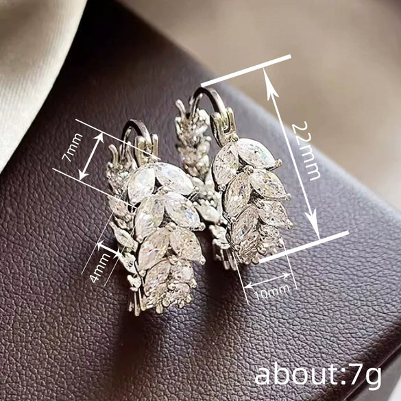 Wholesale Women's Copper Geometric Leaf Earrings Set With Zirconia