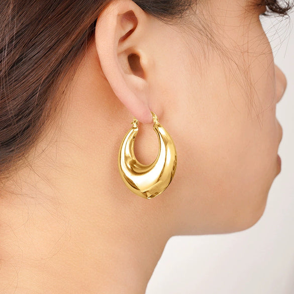 Wholesale Women's Copper Geometric U Shaped Inverted Triangle Exaggerated Earrings Electroplated Internet Celebrity Style Jewelry