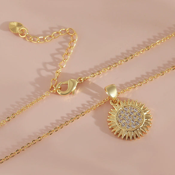 Wholesale Women's Copper Goldplated Flower Pendant O Word Chain Necklace