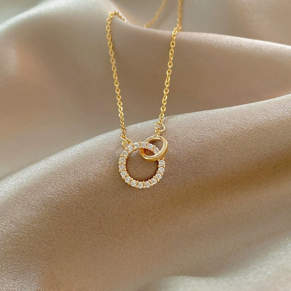 Wholesale Women's Copper Inlaid Zircon Geometric Pendant Necklace With Stainless Steel Box Chain