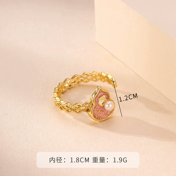 Wholesale Women's Copper Real Pearl Butterfly Ring With Geometric And Insect Pattern Electroplated
