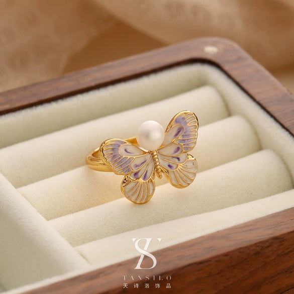 Wholesale Women's Copper Real Pearl Butterfly Ring With Geometric And Insect Pattern Electroplated